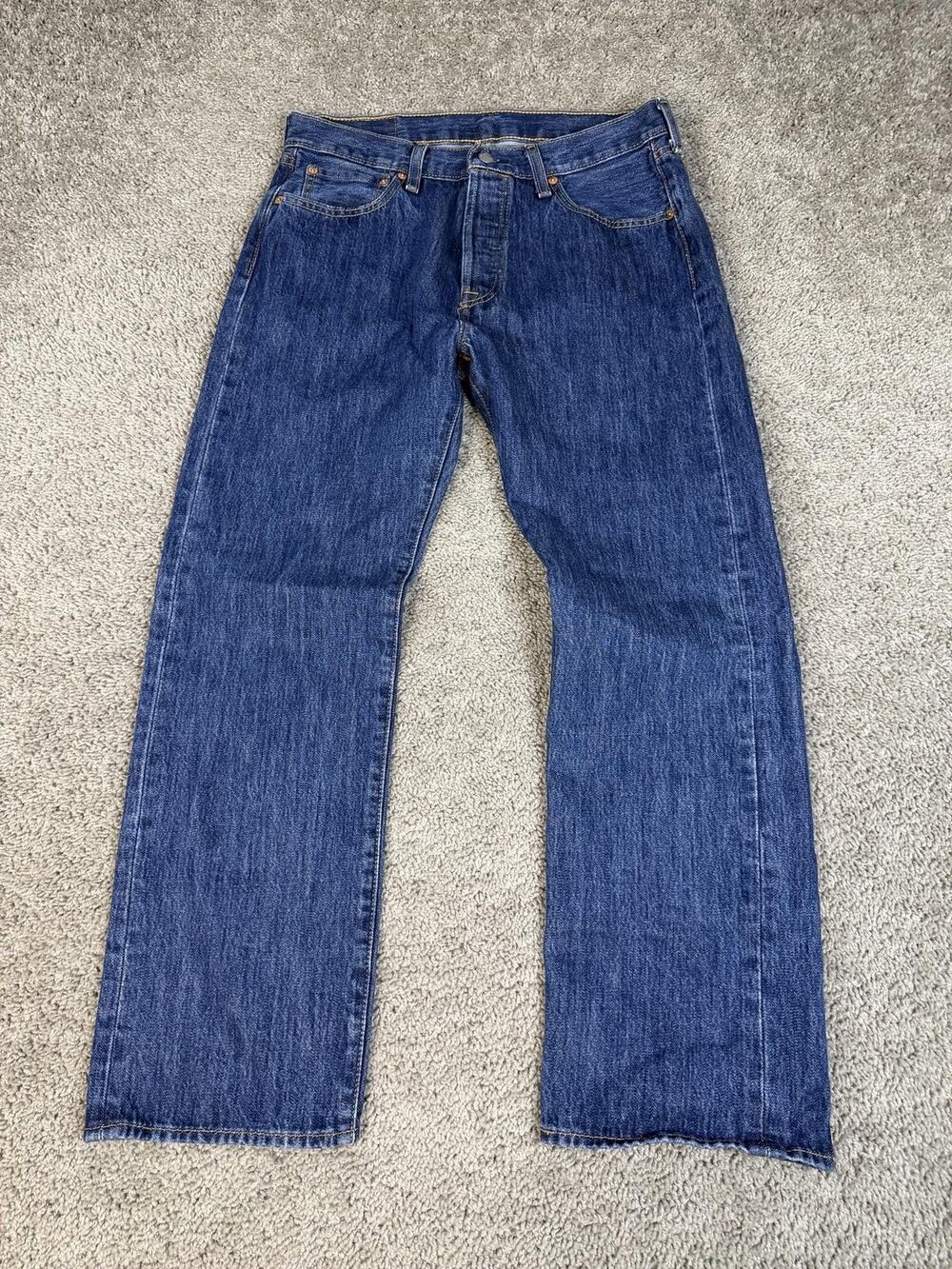 Levi's 501 Jeans Mens 32x30 Blue Straight Medium Wash Denim Classic Button Fly